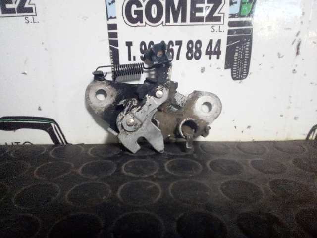 Zamek maski Citroen Berlingo M