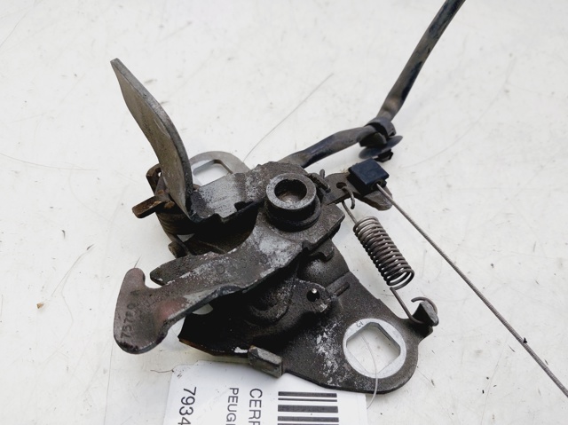 Zamek maski Peugeot 607 9D, 9U