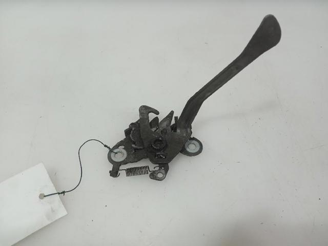 Zamek maski 793492 PEUGEOT