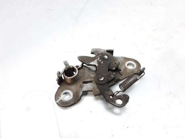Zamek maski 793493 PEUGEOT