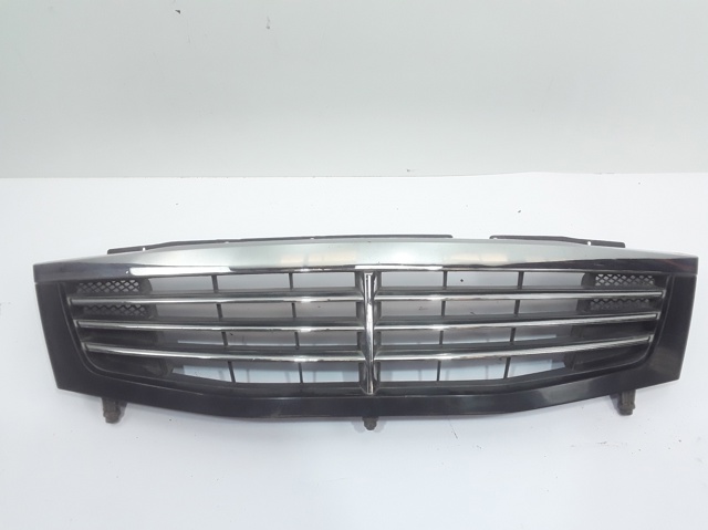 Atrapa grill SsangYong Rexton