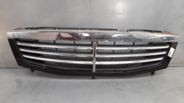 Atrapa chłodnicy 7946008000 SSANG YONG
