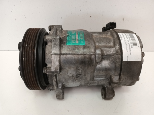 Sprężarka klimatyzacji 7D0820805K VAG