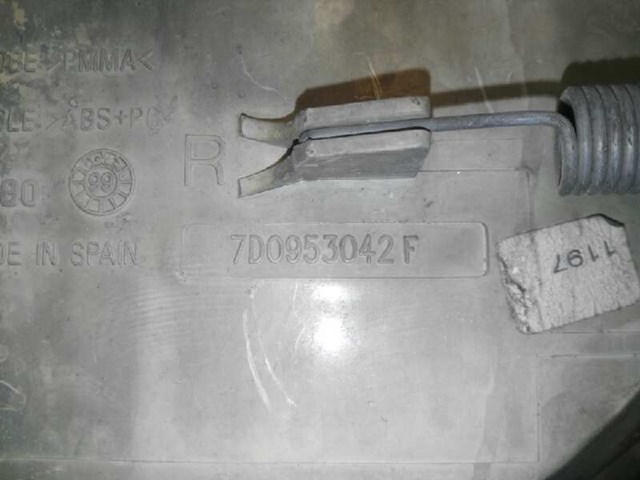 Kierunkowskaz prawy 7D0953042F VAG