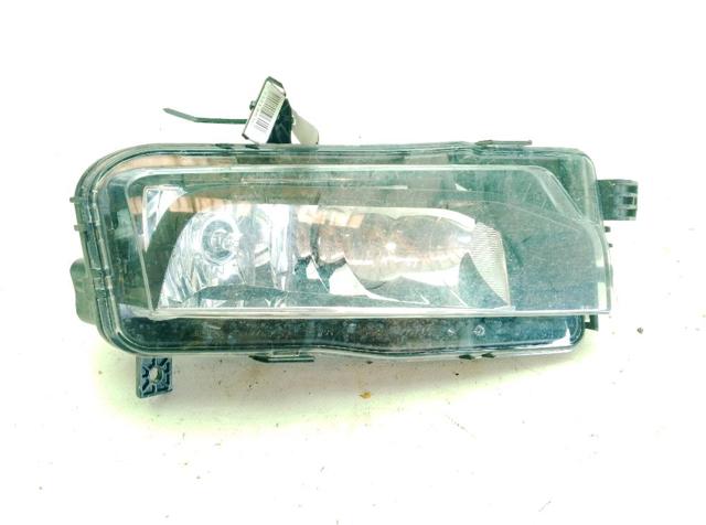 Lampa przeciwmgielna lewa 7E0941661B VAG