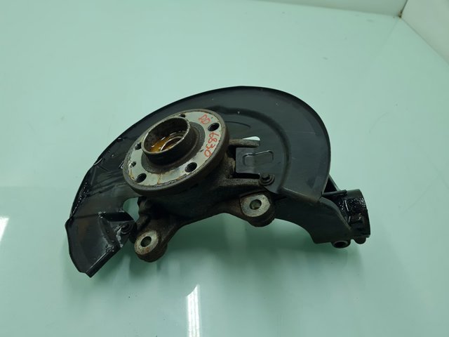 Czop (zwrotnica) przedni prawy 7G913K170M VOLVO