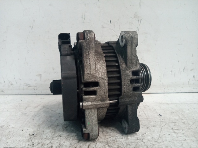 7G9N10300EA Ford