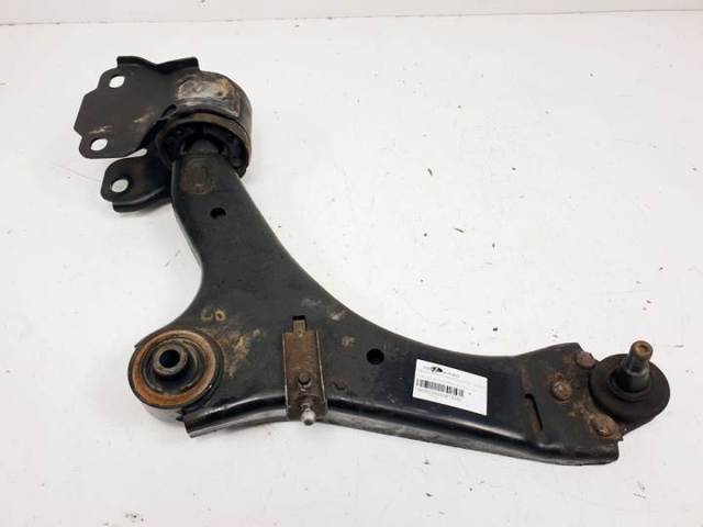 Wahacz zawieszenia przedniego dolny prawy 7G9N3A052BB FORD
