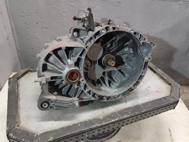 Mechaniczna skrzynia biegów w komplecie 7G9R7002YF FORD