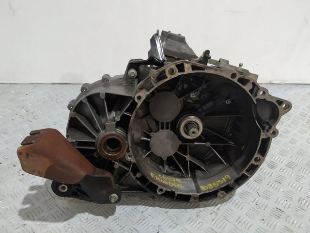 Mechaniczna skrzynia biegów w komplecie 7G9R7002YF FORD