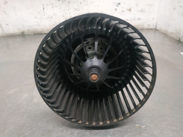 Silniczek wentylatora nagrzewnicy (ogrzewacza wnętrza) 7G9T18456CA FORD