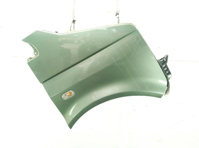 Błotnik przedni prawy 7H0821102E VAG