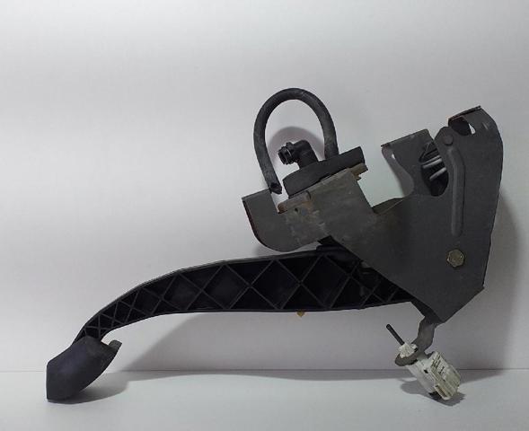 Pedał sprzęgła Volkswagen Transporter SGA, SGH, SHA, SHH