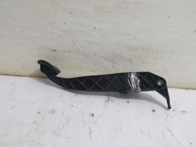 Pedał sprzęgła Volkswagen Transporter SGA, SGH, SHA, SHH