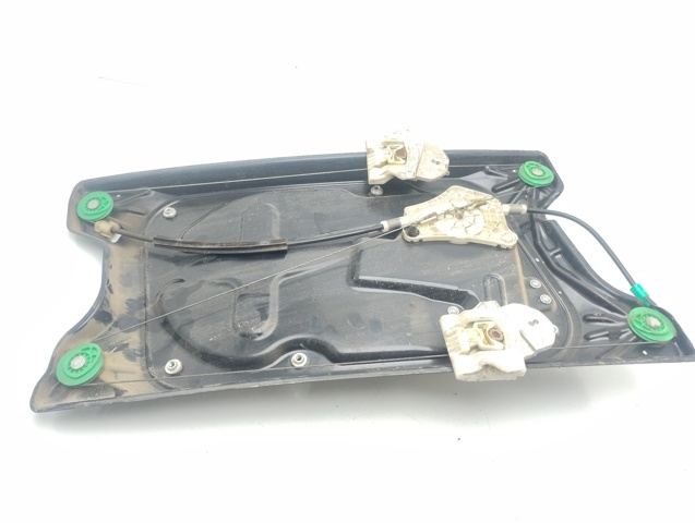 Mechanizm podnoszenia szyby drzwi przednich lewych 7H2223201CC LAND ROVER