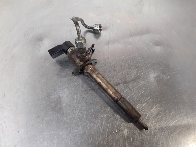 Wtryskiwacz paliwa 7H2Q9K546CB LAND ROVER