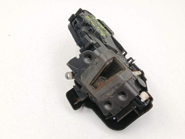 Zamek drzwi tylnych prawych 7H5A26412AA LAND ROVER