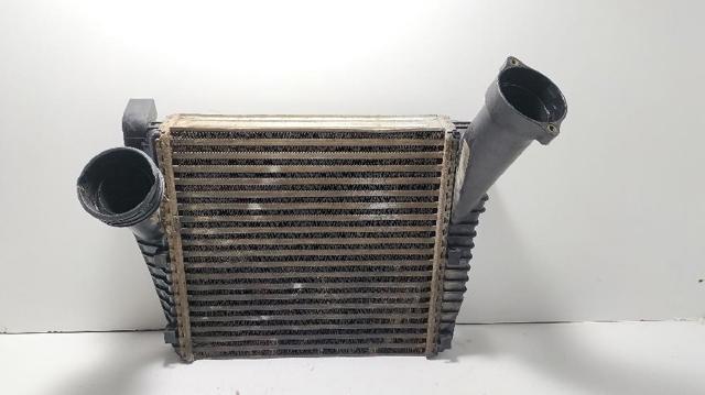 Chłodnica intercoolera 7L0145804A VAG