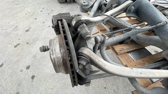 Korpus osi tylnej 7L0500041 VAG