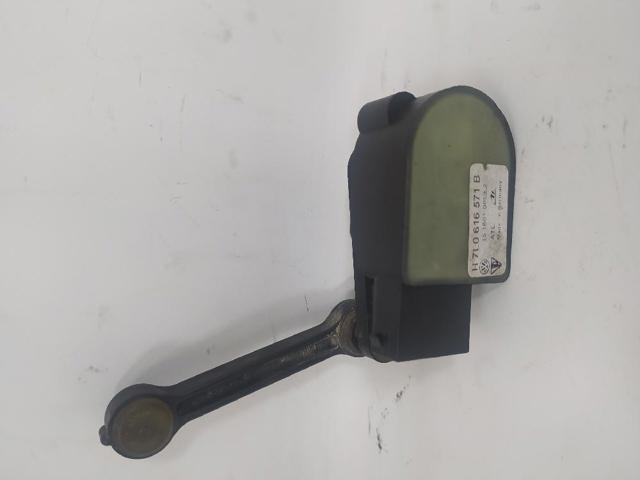 7L0616571B VAG