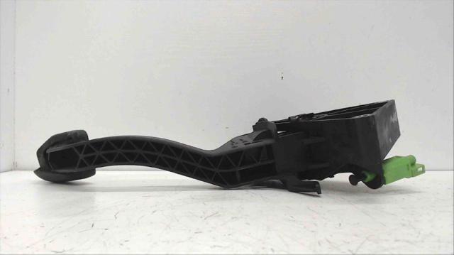 Pedał sprzęgła Volkswagen Touareg 1 7LA, 7L6, 7L7