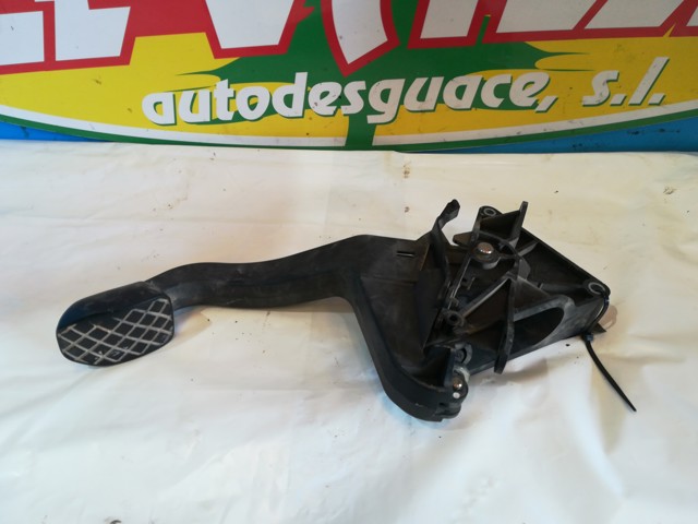 Pedał sprzęgła Volkswagen Touareg 1 7LA, 7L6, 7L7