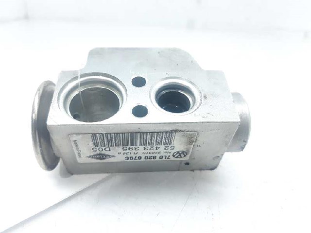Zawór termostatyczny klimatyzacji 7L0820679C PORSCHE