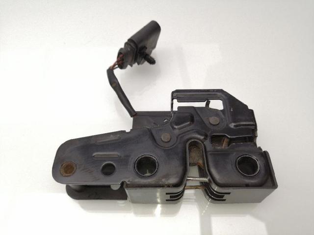 Zamek maski 7L0823509A VAG