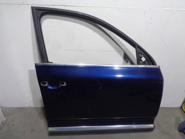 Drzwi przednie prawe 7L0831056L VAG