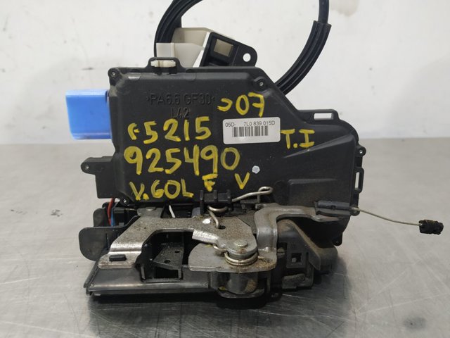 Zamek drzwi tylnych lewych 7L0839015D VAG