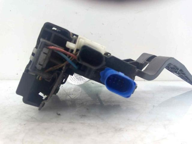 Zamek drzwi tylnych lewych 7L0839015F VAG