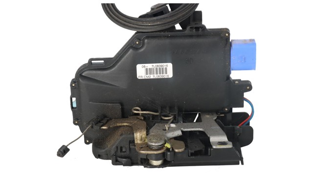 Zamek drzwi tylnych prawych 7L0839016 VAG