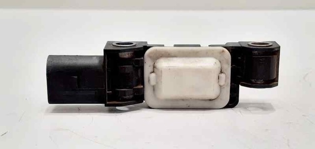 Czujnik AIRBAG przedni 7L0909606D VAG