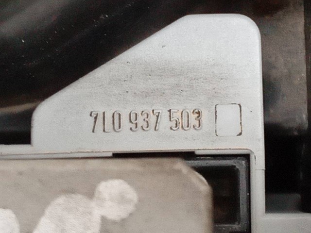 Skrzynka bezpieczników Volkswagen Touareg 1 7LA, 7L6, 7L7