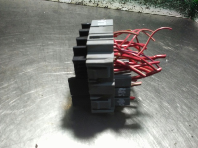 Skrzynka bezpieczników Volkswagen Touareg 1 7LA, 7L6, 7L7