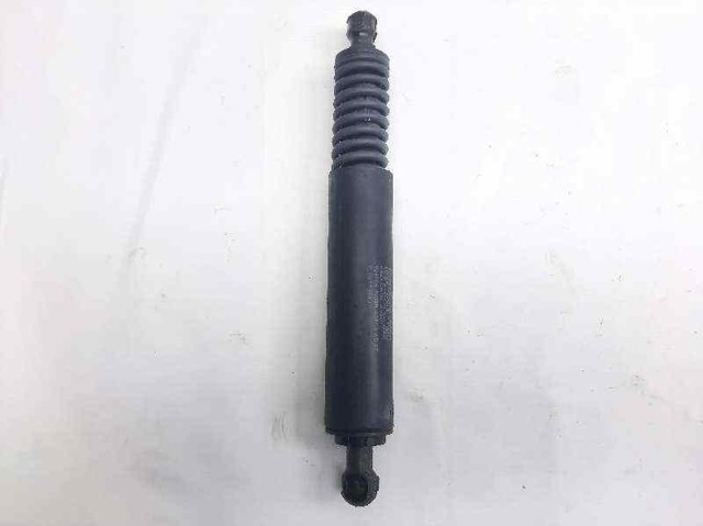 Amortyzator klapy bagażnika (3/5 drzwi-tylnych) 7L5827550J PORSCHE