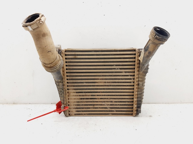 Chłodnica intercoolera 7L6145804 VAG