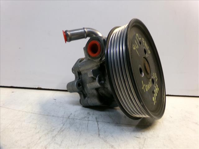 Pompa wspomagania hydraulicznego kierownicy 7L6422154C VAG