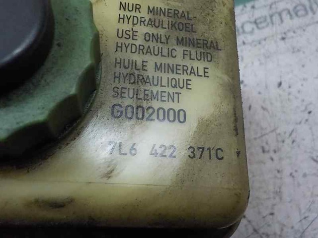 Zbiornik płynu wspomagania 7L6422371E VAG