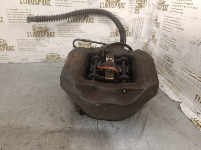 Zacisk hamulcowy tylny prawy 7L6615424L VAG