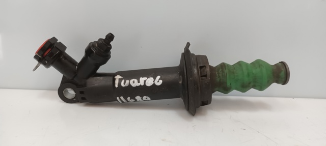 Cylinder roboczy sprzęgła 7L6721257B VAG