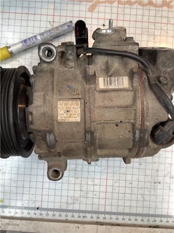 Sprężarka klimatyzacji 7L6820803T VAG