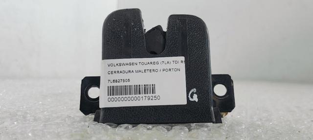 Zamek klapy bagażnika (3/5 drzwi tylnych) 7L6827505 VAG