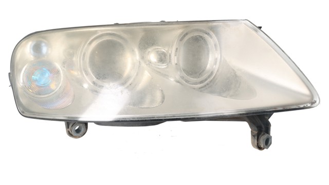 Reflektor prawy 7L6941016BK VAG
