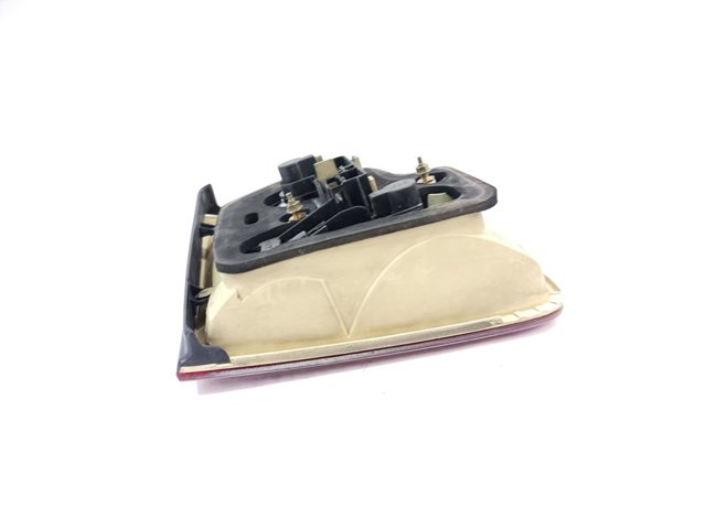Lampa zespolona tylna prawa wewnętrzna 7L6945094H VAG