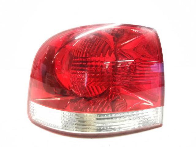 Lampa zespolona tylna lewa zewnętrzna 7L6945095P VAG