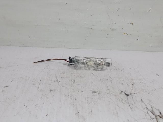 Lampka oświetlenia bagażnika 7L6947101A VAG