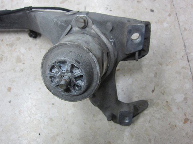 7L8199131F Porsche