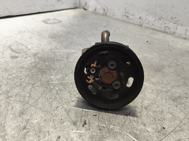 Pompa wspomagania hydraulicznego kierownicy 7M0145157 VAG