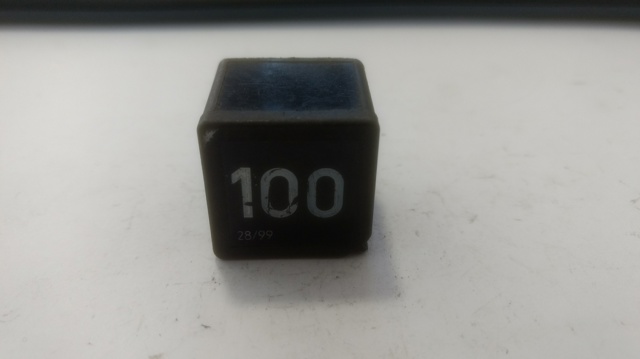 Przekaźnik wentylatora 7M0951253A VAG